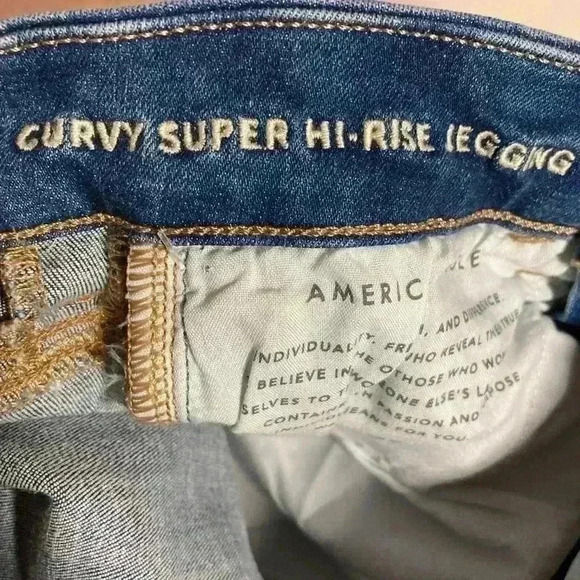 NEW American Eagle Curvy Super High-Waisted Jeans - Picture 9 of 12